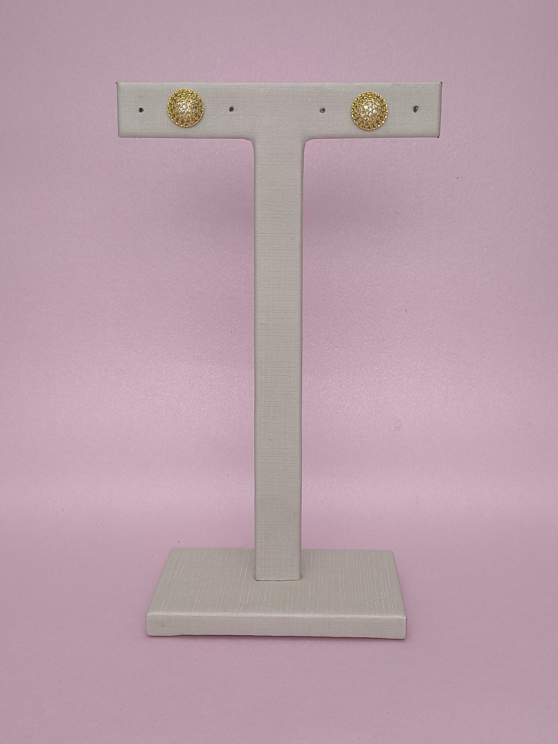 Brinco Botão Cravejado P: Delicadeza E Brilho Em Tamanho Compacto