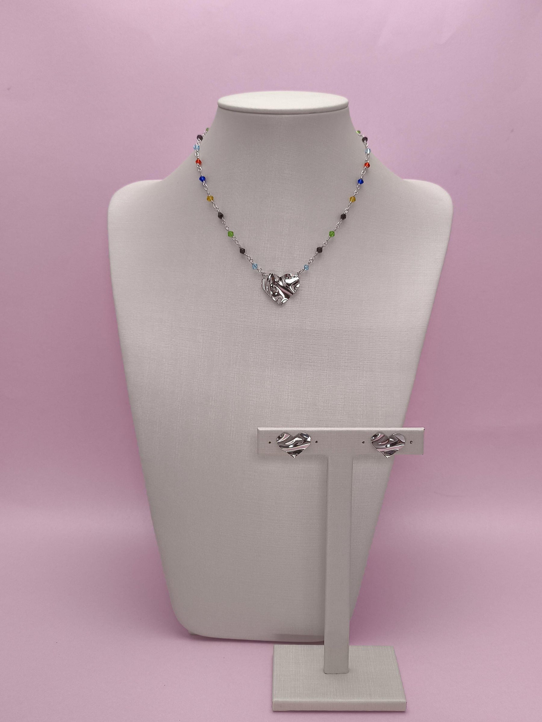 Conjunto Coração Martelado: autenticidade com brilho e cor