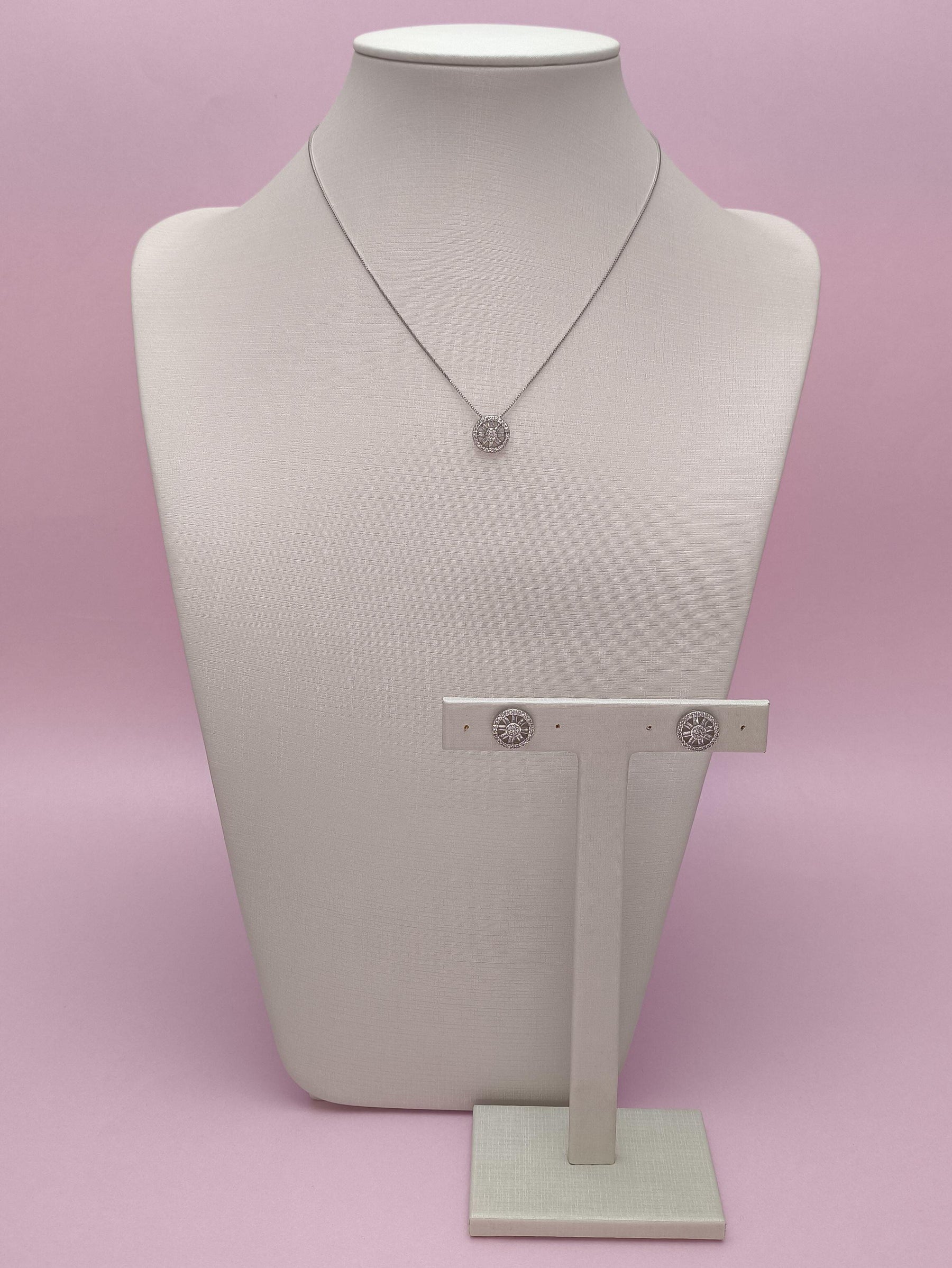 Conjunto Pizza Mini: brilho delicado que transforma qualquer visual