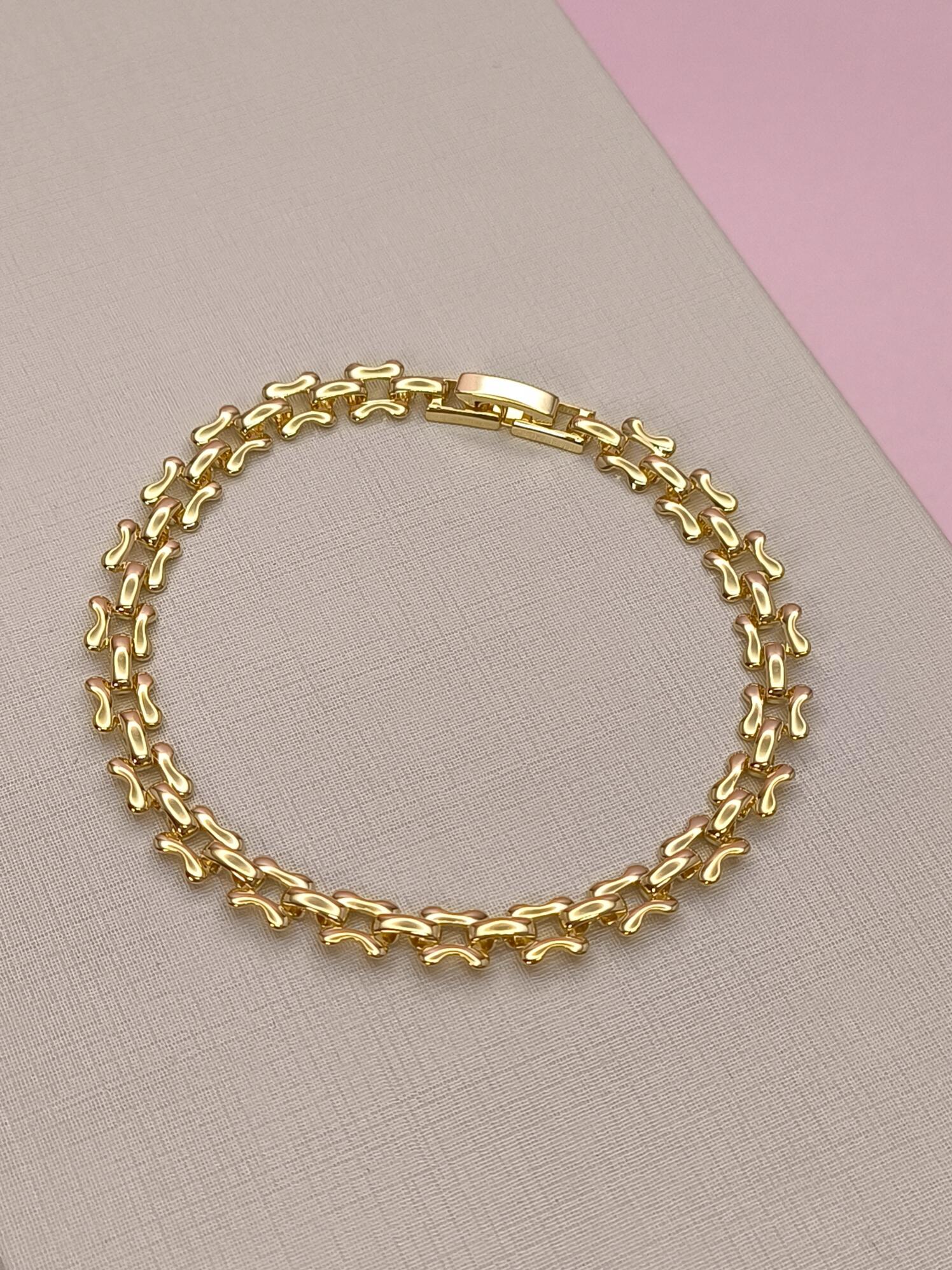 Pulseira Malha Quadrada: estilo contemporâneo com acabamento impecável