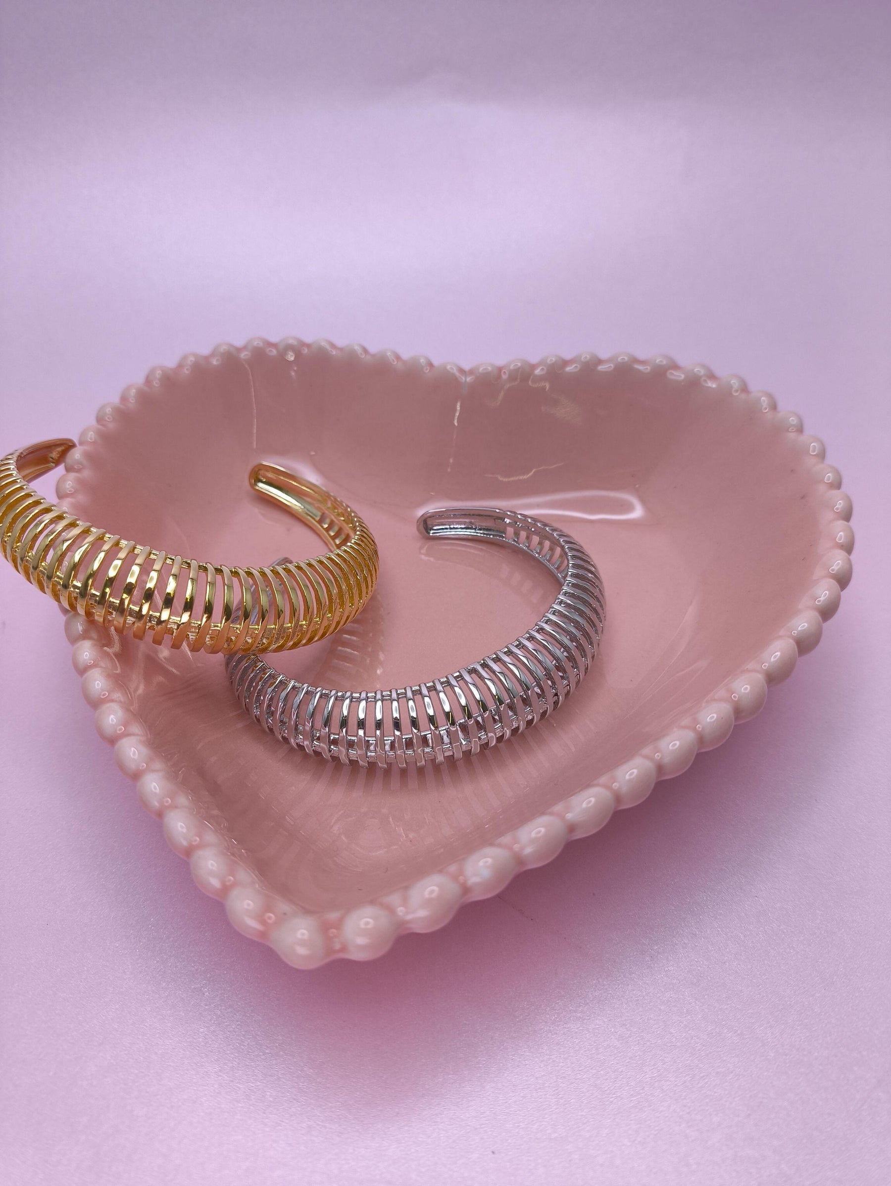 Bracelete Geométrico: Modernidade Com Toque Sofisticado