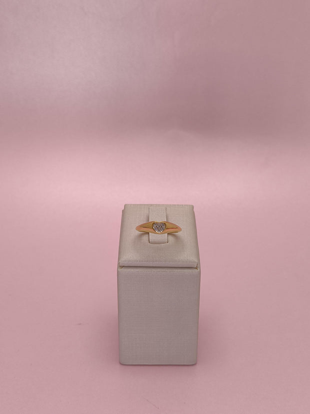 Anel com Coração Cravejado