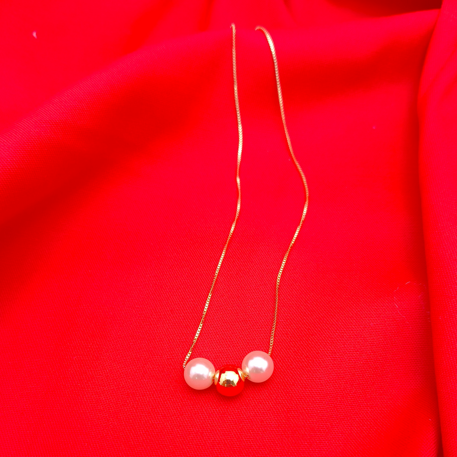 Colar Esfera Lisa e Pérolas