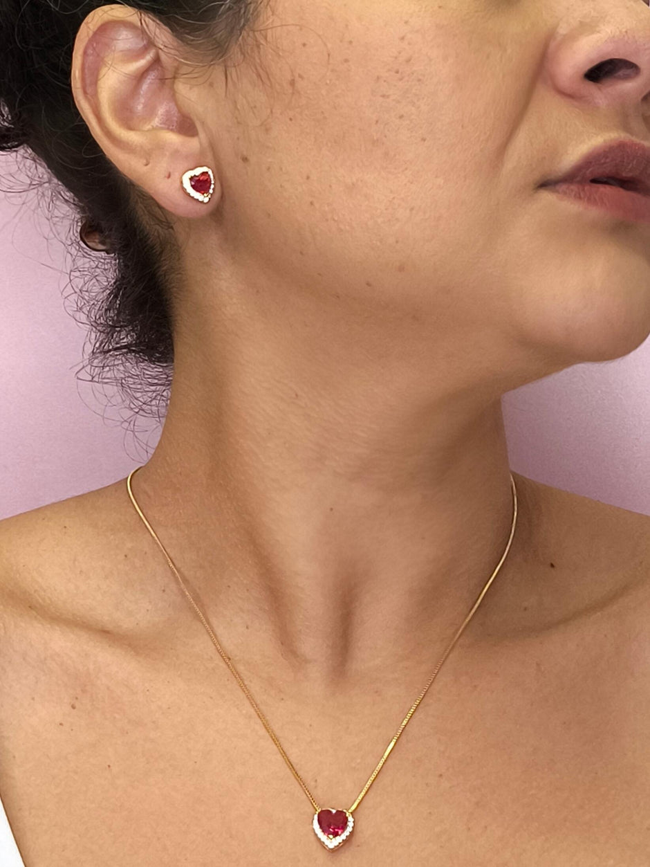 Conjunto Coração Rubi Cravejado: romantismo com brilho intenso