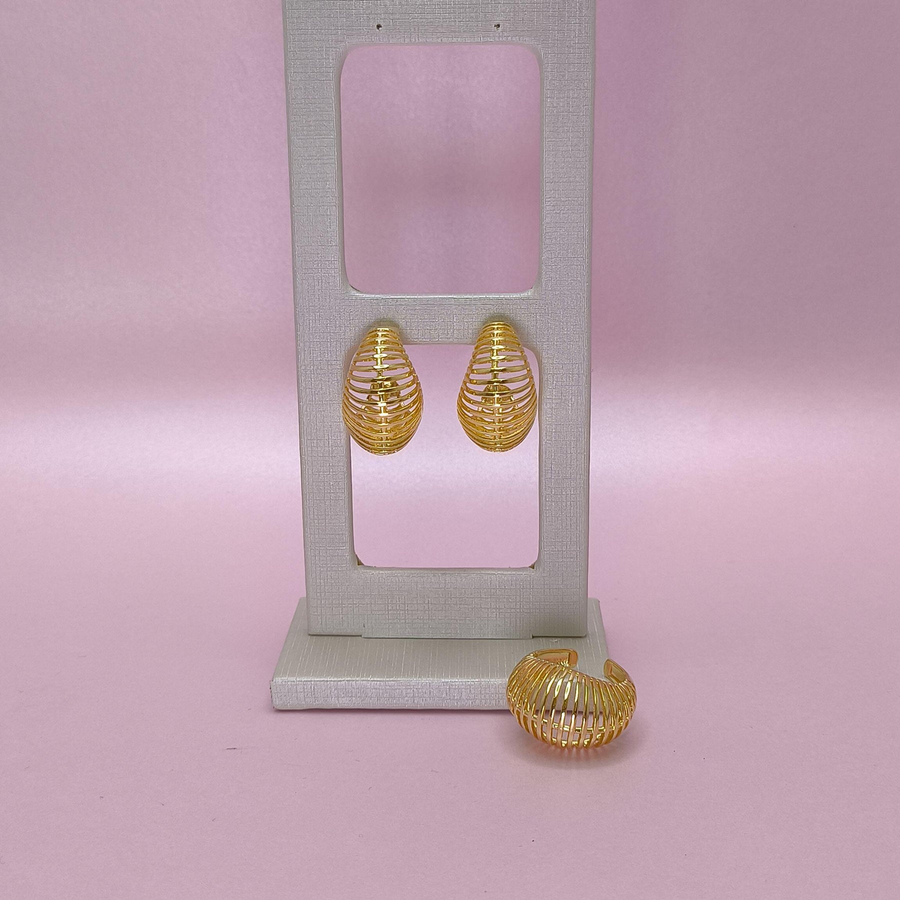 Conjunto Geométrico: sofisticação com design moderno