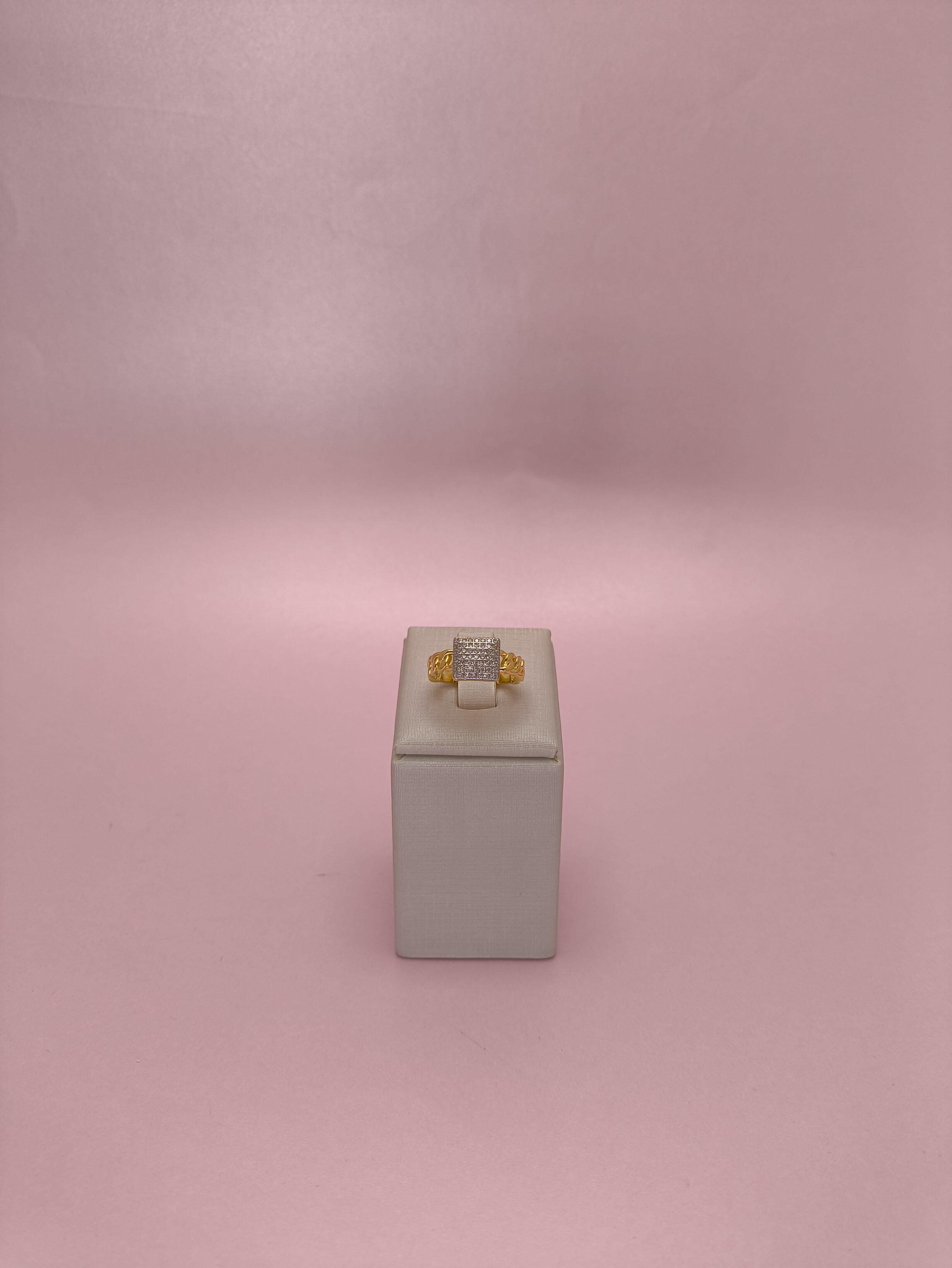 Anel Quadrado Cravejado