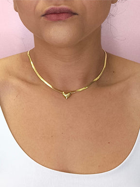 Colar Fita com Coração