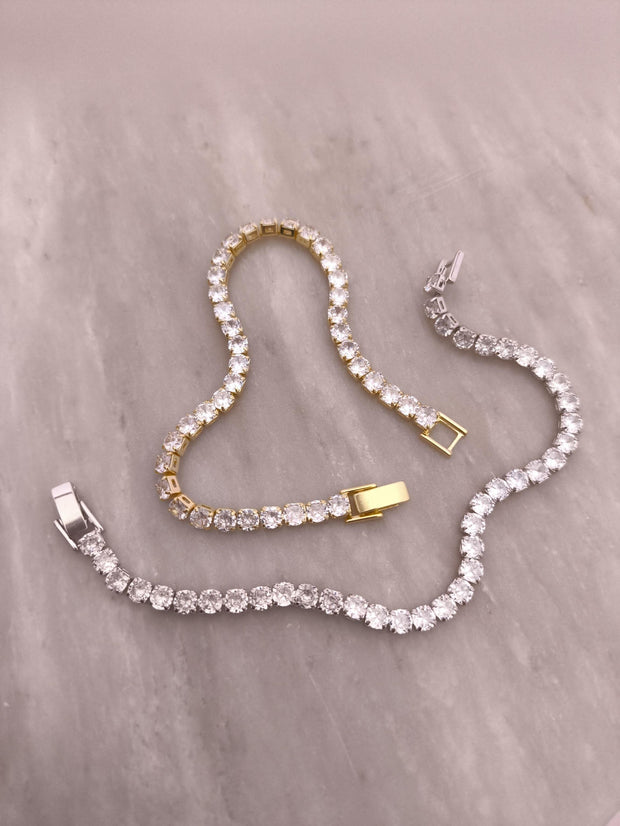 Pulseira Riviera 4 mm: sofisticação e brilho em uma peça clássica e indispensável