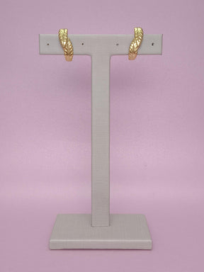 Brinco Foglio: Design Moderno Com Acabamento Refinado