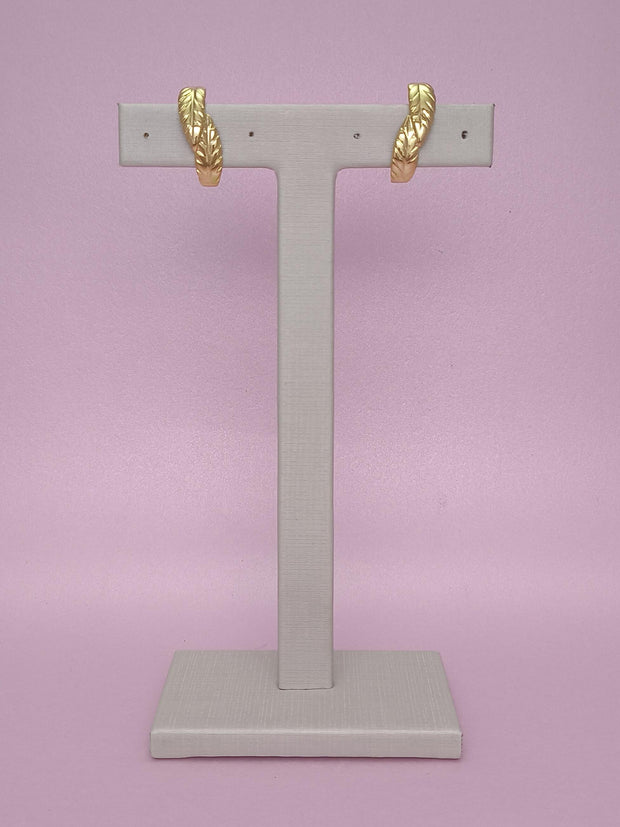 Brinco Foglio: Design Moderno Com Acabamento Refinado