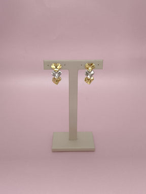 Brinco 3 Corações Martelados P: Charme E Textura Em Tamanho Compacto