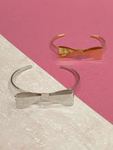 Bracelete Laço: Elegância Romântica Com Design Delicado