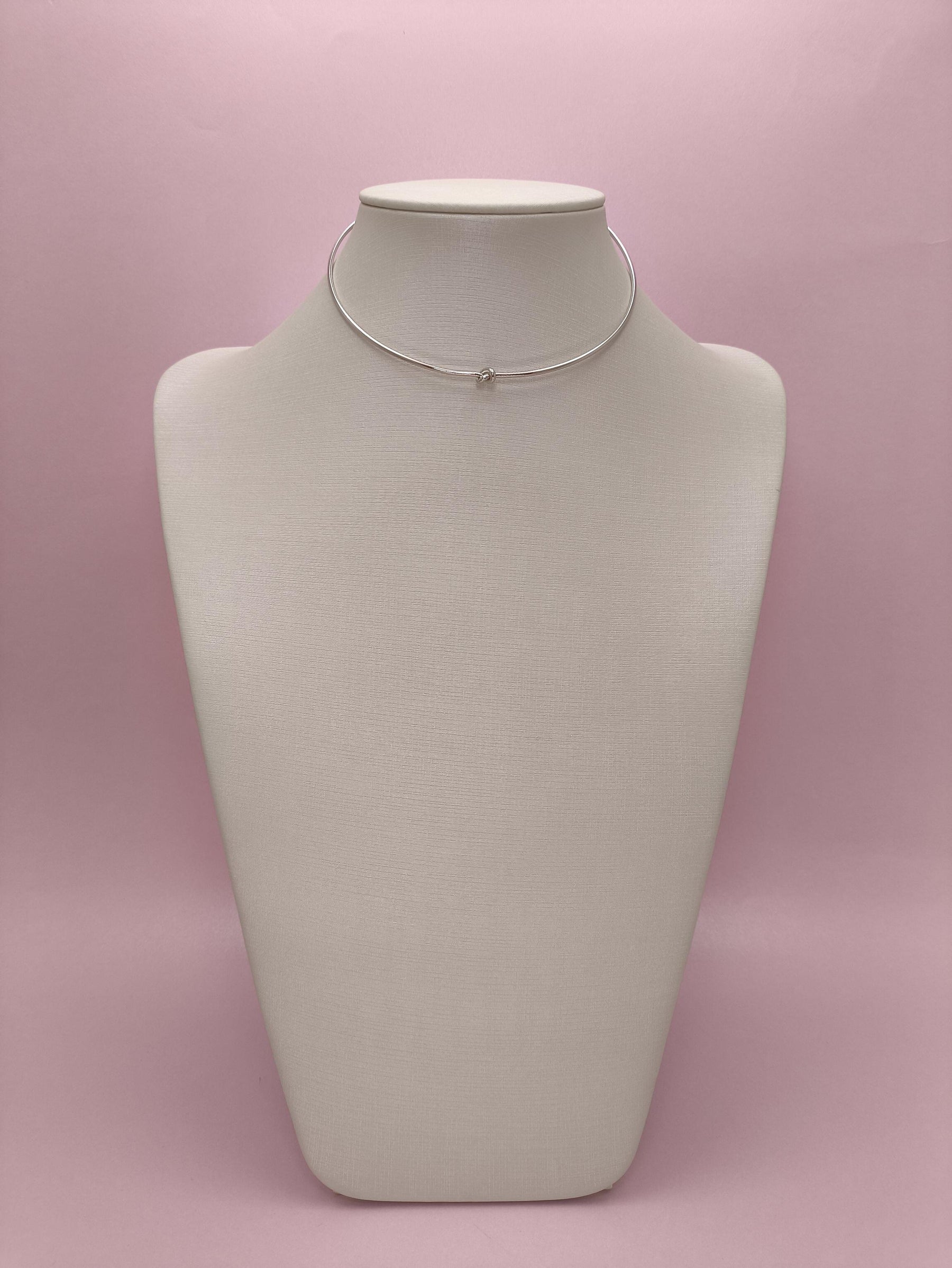 Choker Nozinho: Estilo Delicado Com Ajuste Perfeito