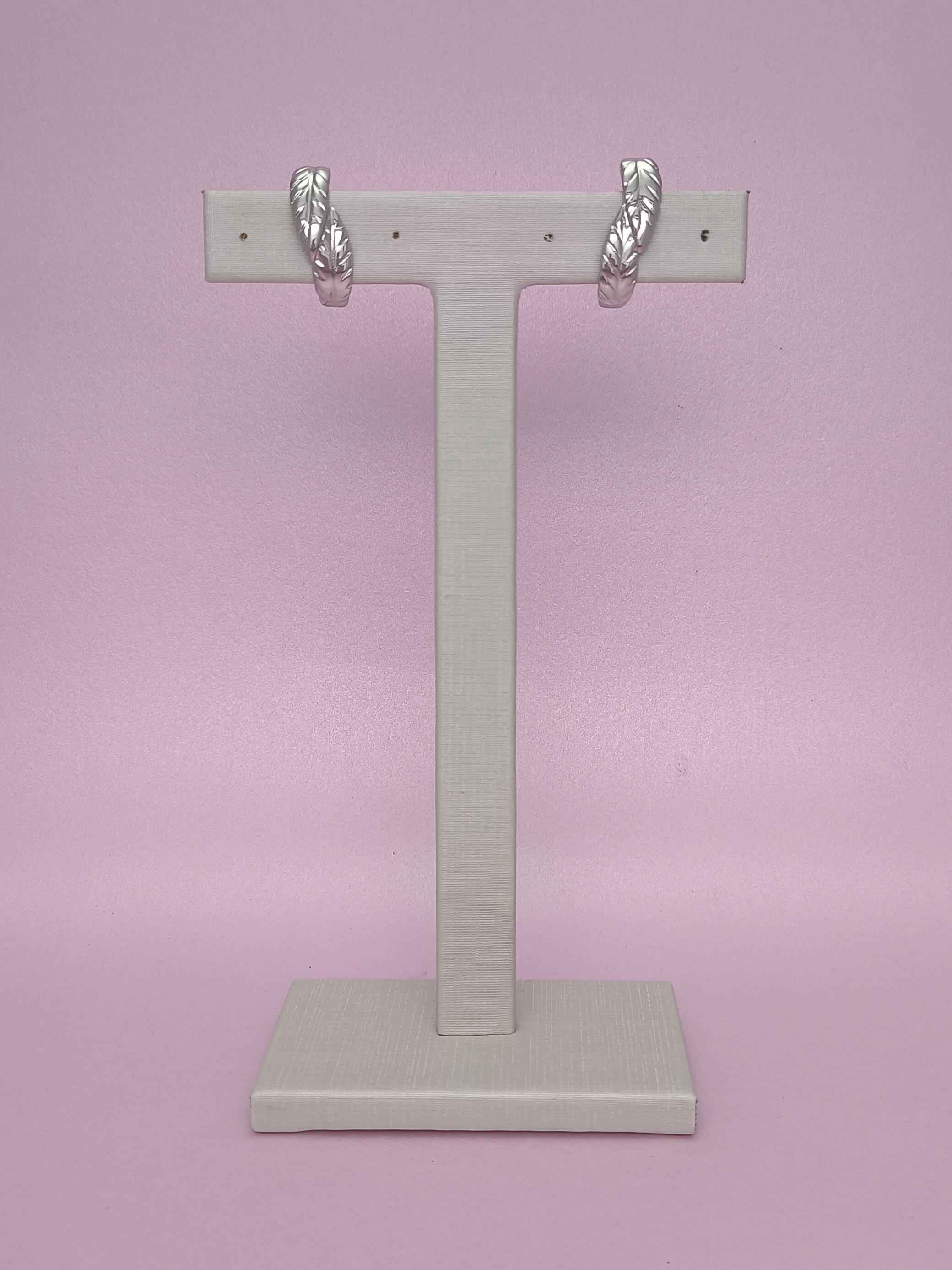 Brinco Foglio: Design Moderno Com Acabamento Refinado