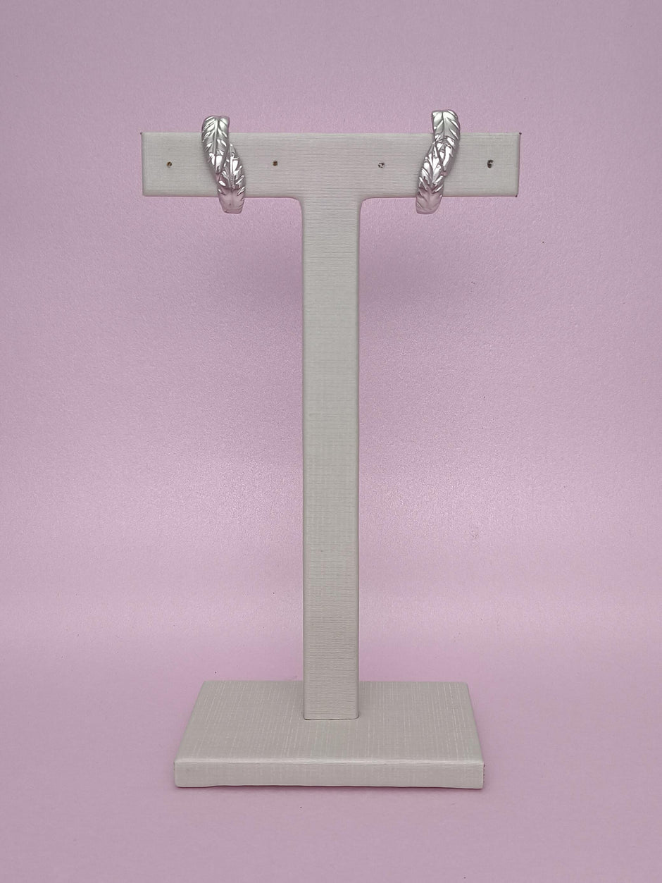 Brinco Foglio: Design Moderno Com Acabamento Refinado