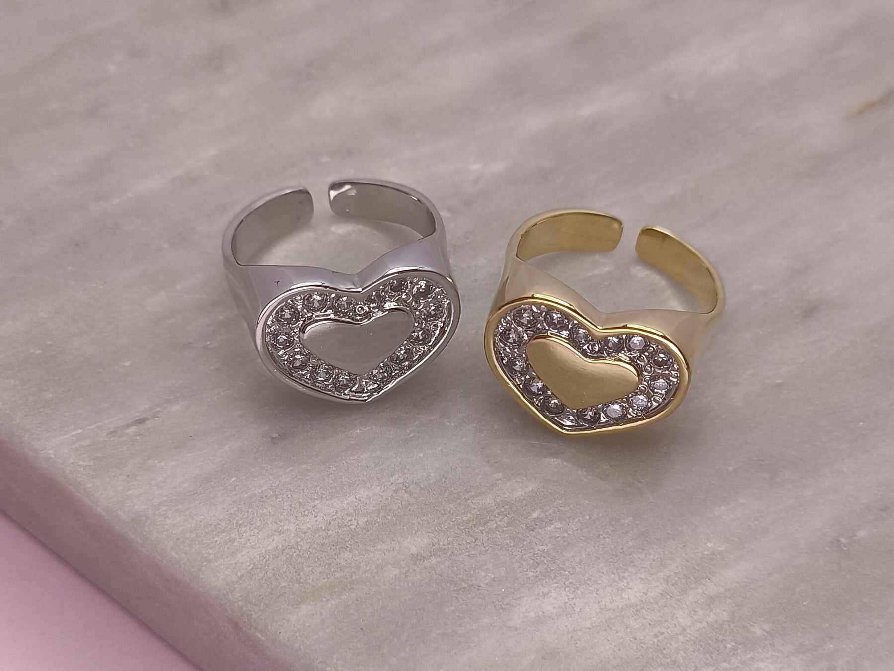 Anel Cuore Cravejado Regulável