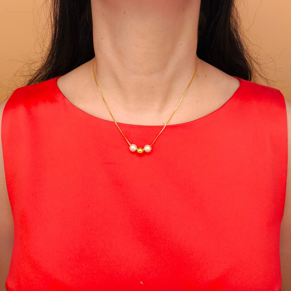 Colar Esfera Lisa e Pérolas