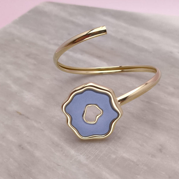 Bracelete Colore Azul Claro: Sofisticação E Frescor Em Cada Detalhe
