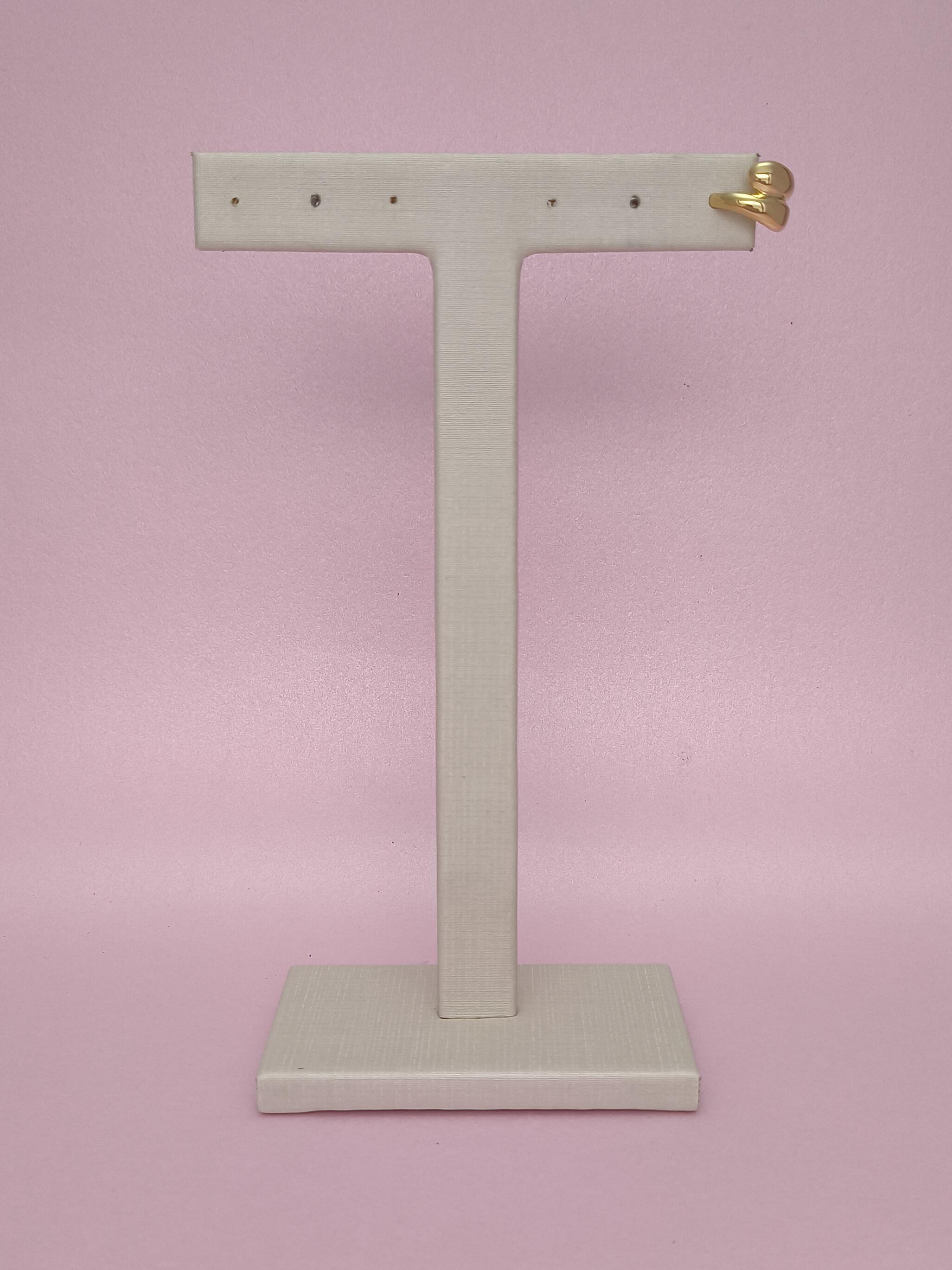 Piercing Falso Due Gota: autenticidade e brilho em um detalhe moderno e sem furos