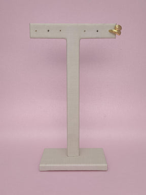 Piercing Falso Due Gota: autenticidade e brilho em um detalhe moderno e sem furos