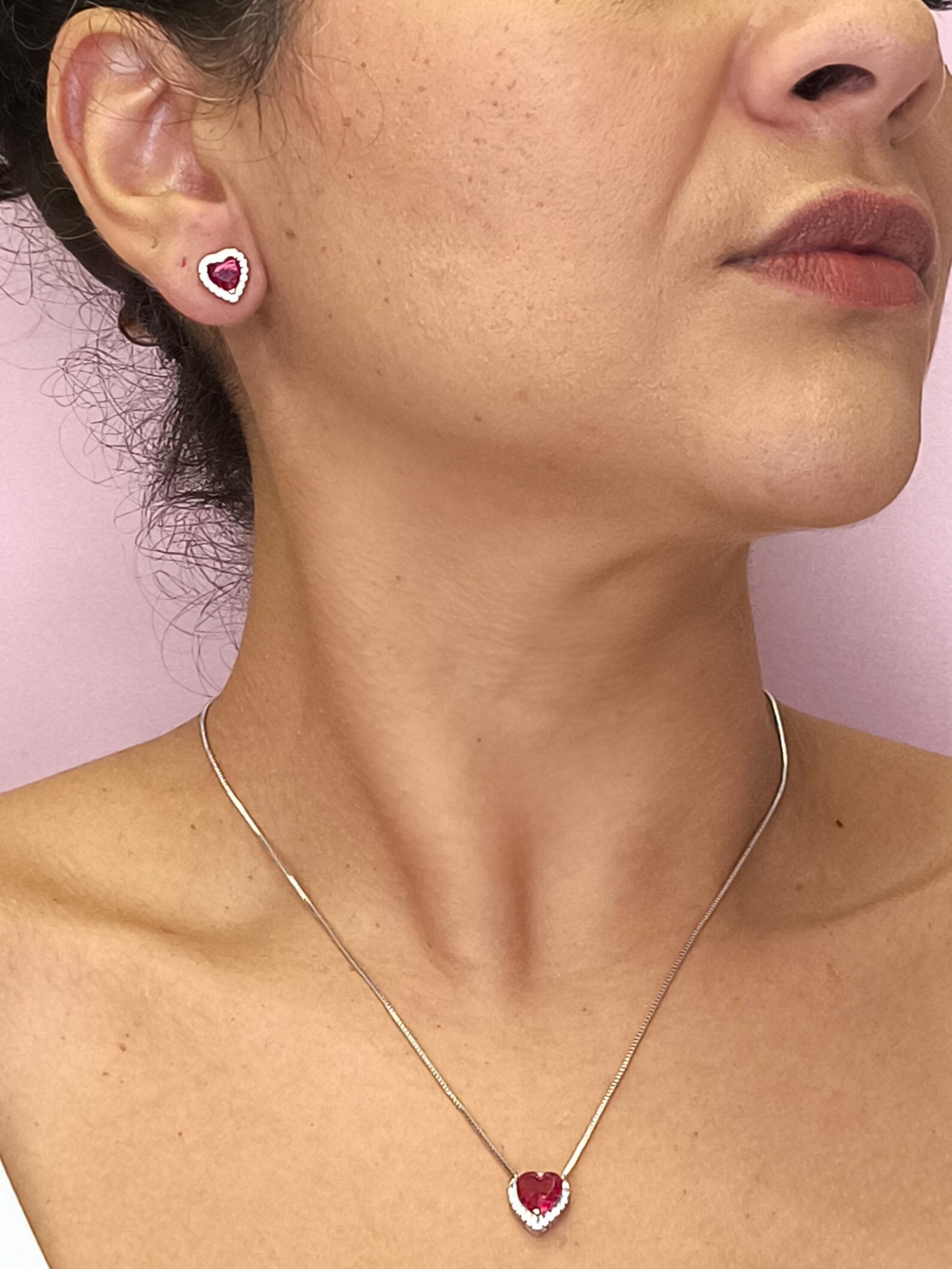 Conjunto Coração Rubi Cravejado: romantismo com brilho intenso