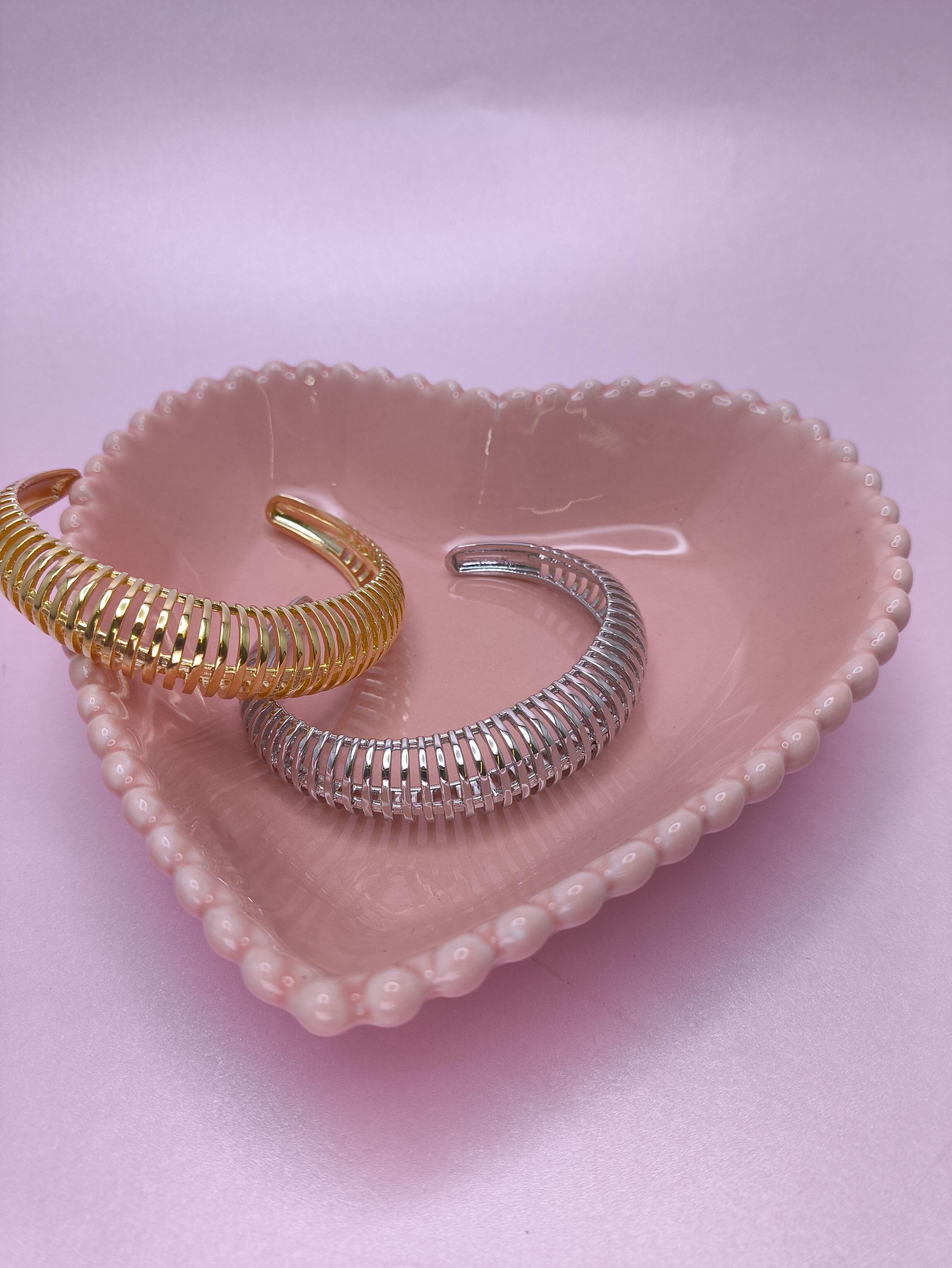 Bracelete Geométrico: Modernidade Com Toque Sofisticado