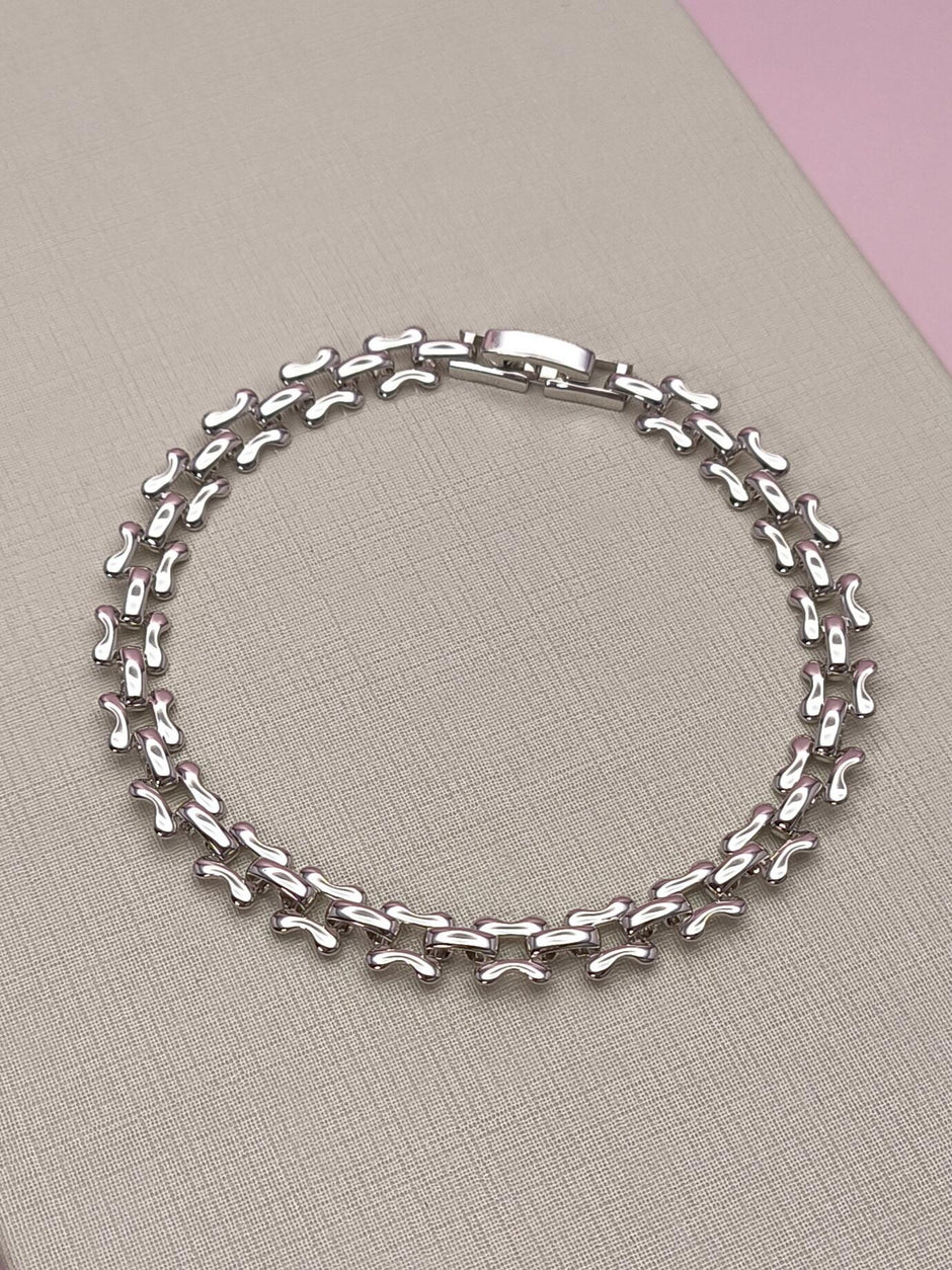 Pulseira Malha Quadrada: estilo contemporâneo com acabamento impecável