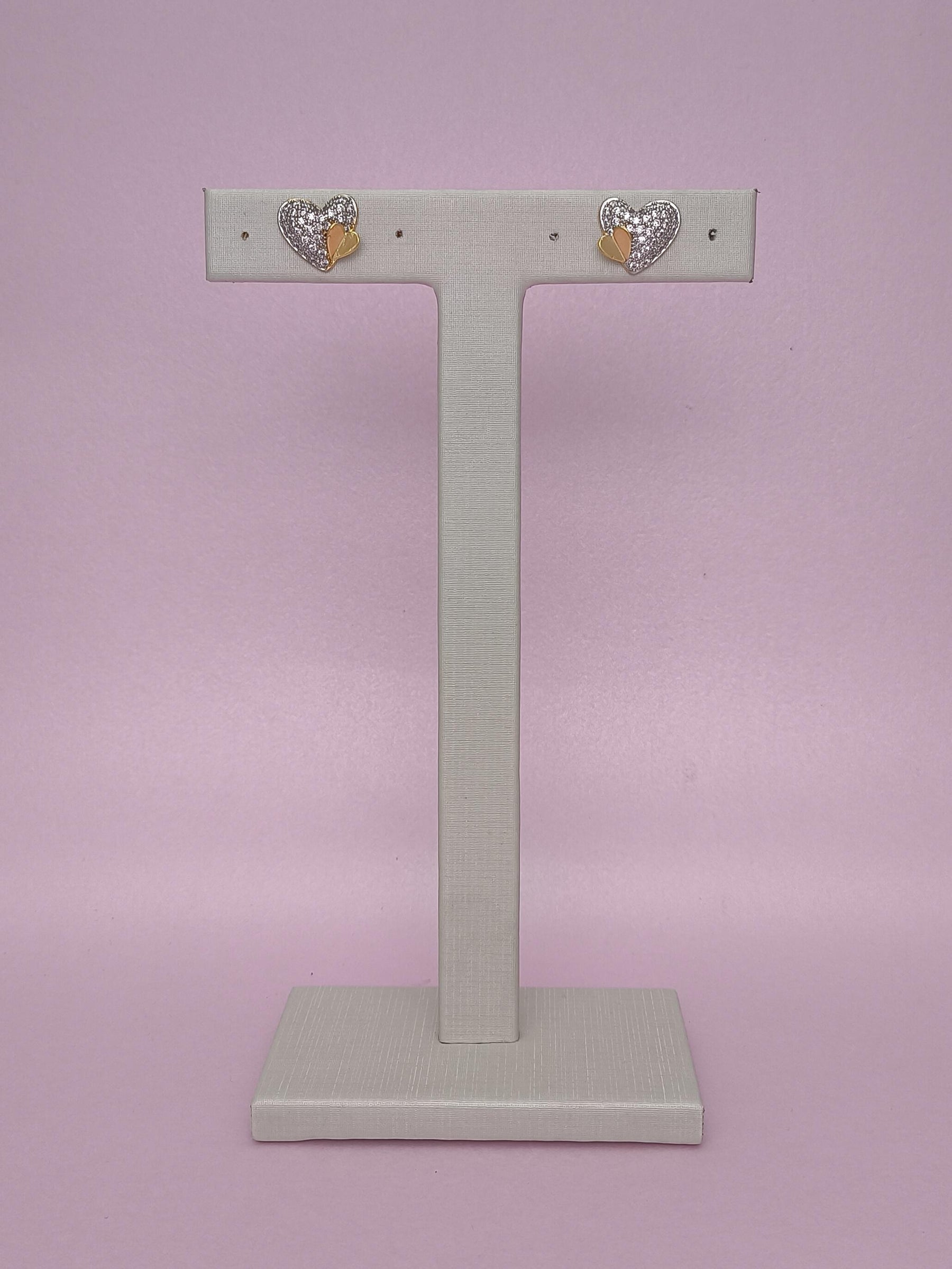 Brinco Dois Corações: Romantismo E Elegância Em Design Delicado