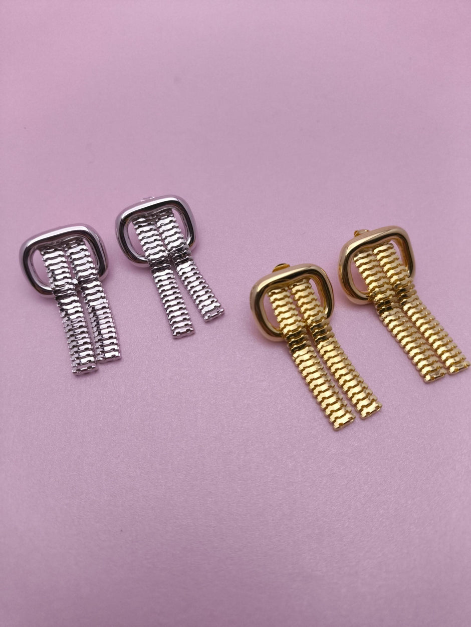 Brinco Dupla Corrente Com Fecho: Estilo Contemporâneo Com Praticidade