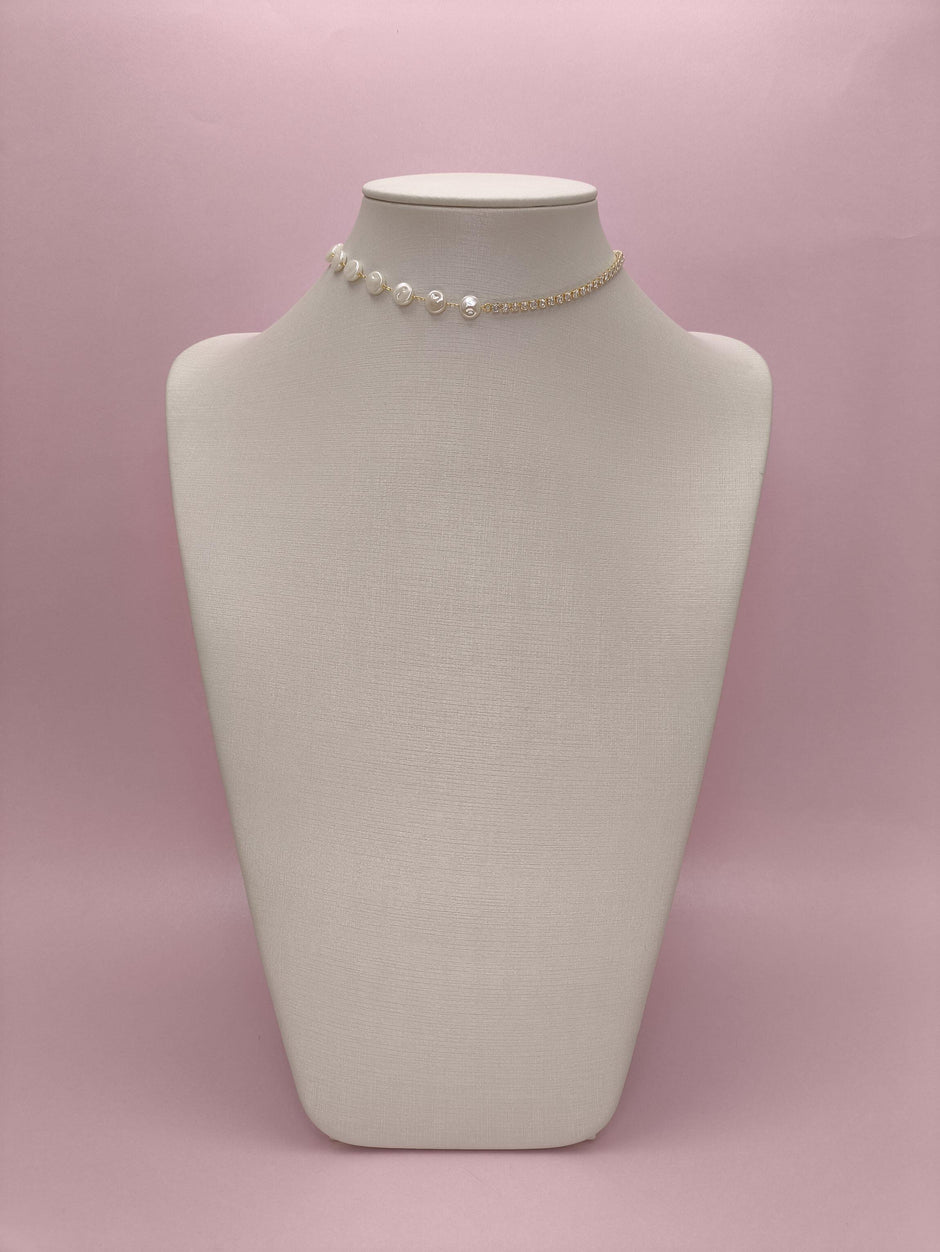 Choker Com Pérolas e Meia Riviera